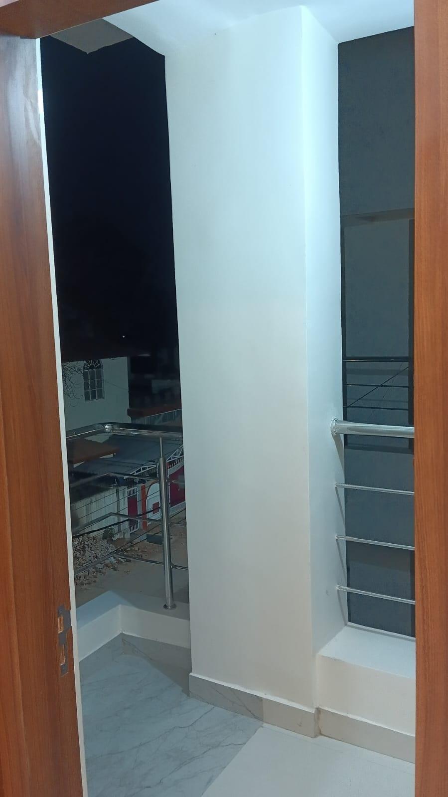 3bhk Flat is For Sale in Ranchi Bariatu Road at Bargain Road